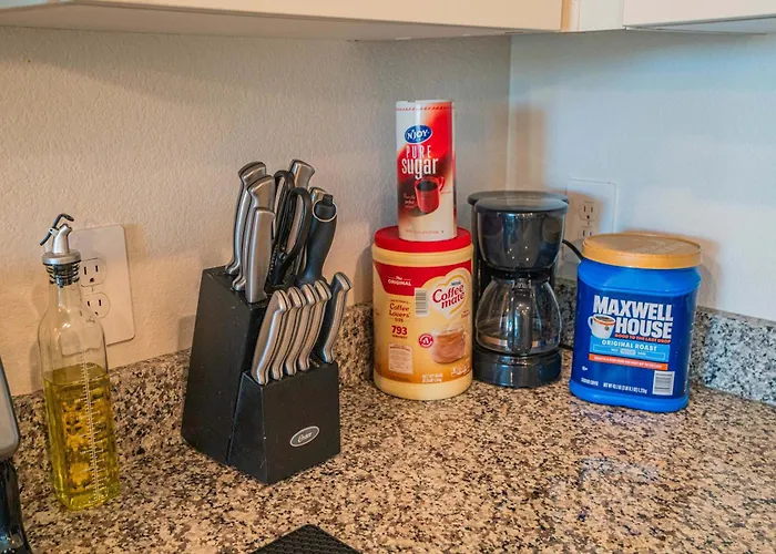 Westgate Near Stadium Balcony Pool Parking Gym Wd * Glendale